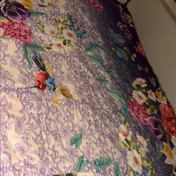 Johnny Was Beach Blanket - Picture 4 of 11